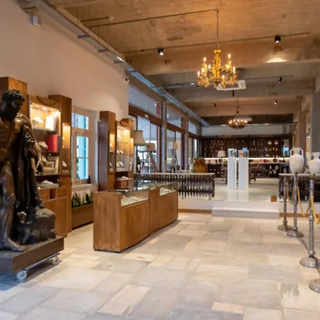 Hotell La Belle Helene De Menelas 1862 3*